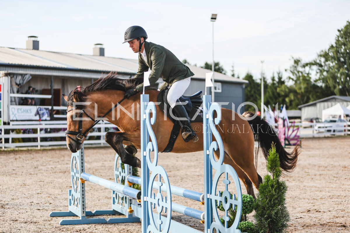 NHTS_2026_1_hc65-75cm_037