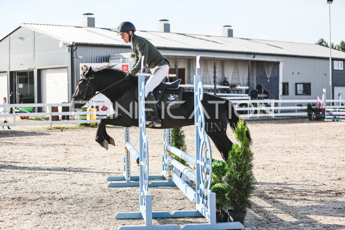 NHTS_2026_1_hc65-75cm_134