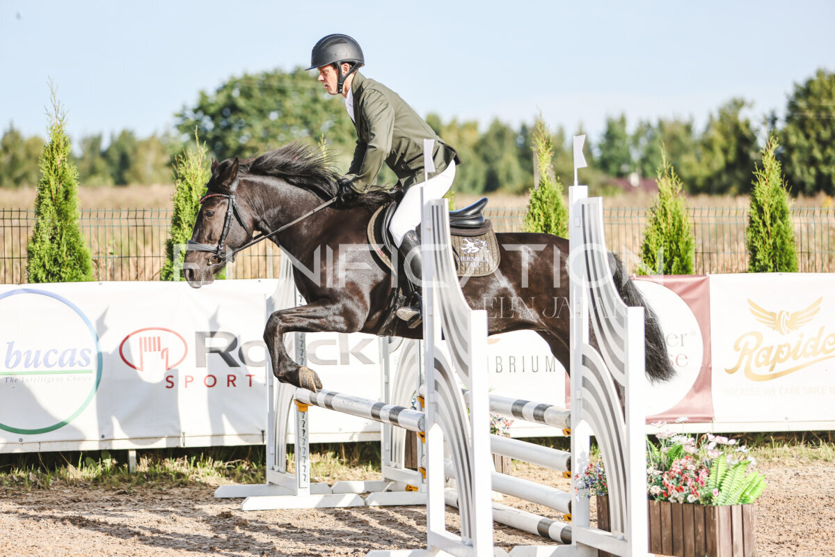 NHTS_2026_1_hc65-75cm_136