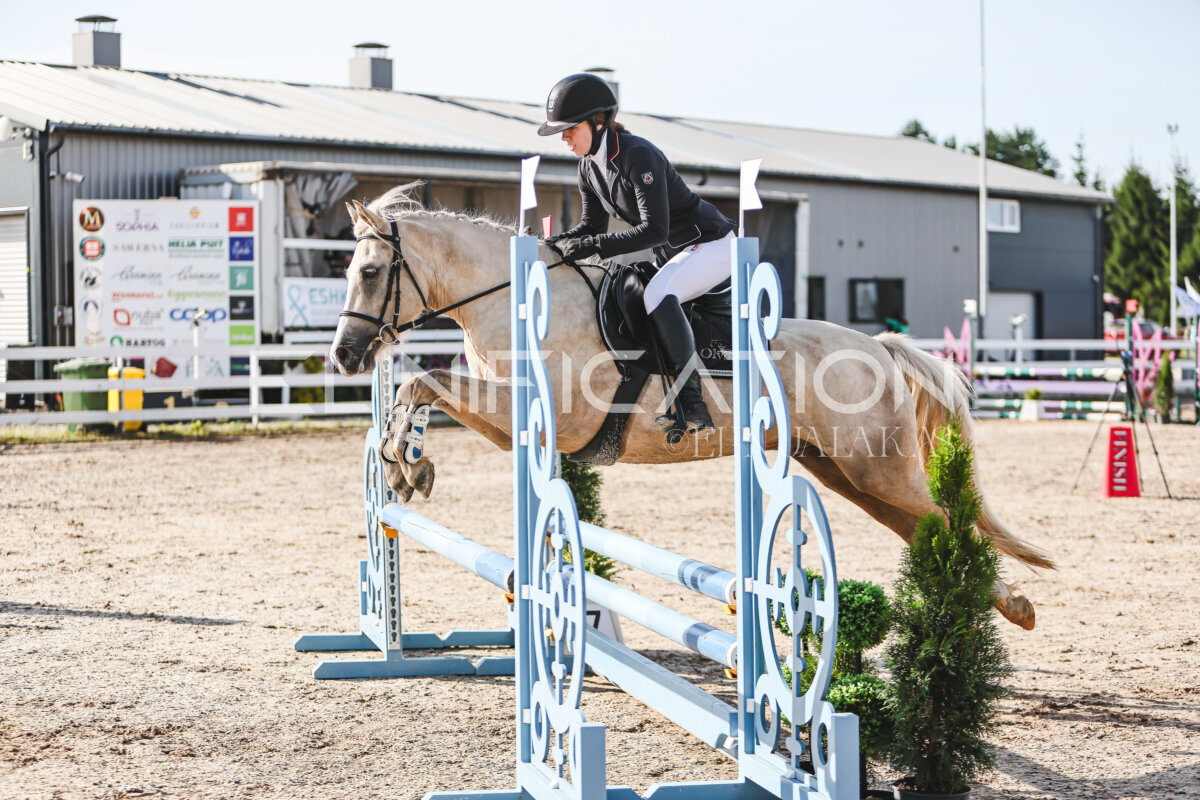 NHTS_2026_1_hc65-75cm_179