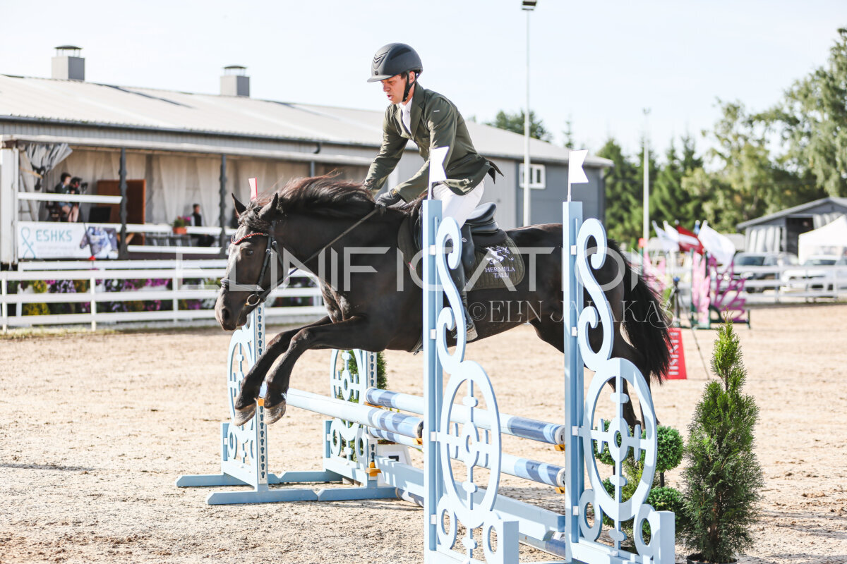 NHTS_2026_1_hc65-75cm_212