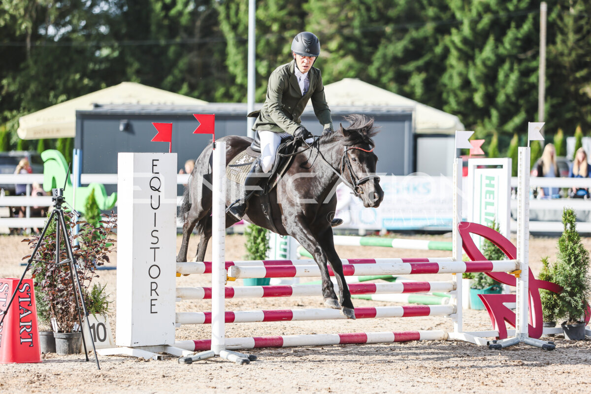 NHTS_2026_1_hc65-75cm_215
