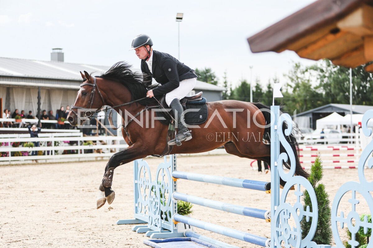 NHTS_2026_4_95cm_067