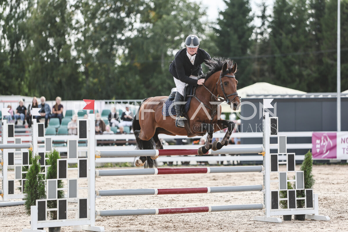 NHTS_2026_7_hc130-135cm_043