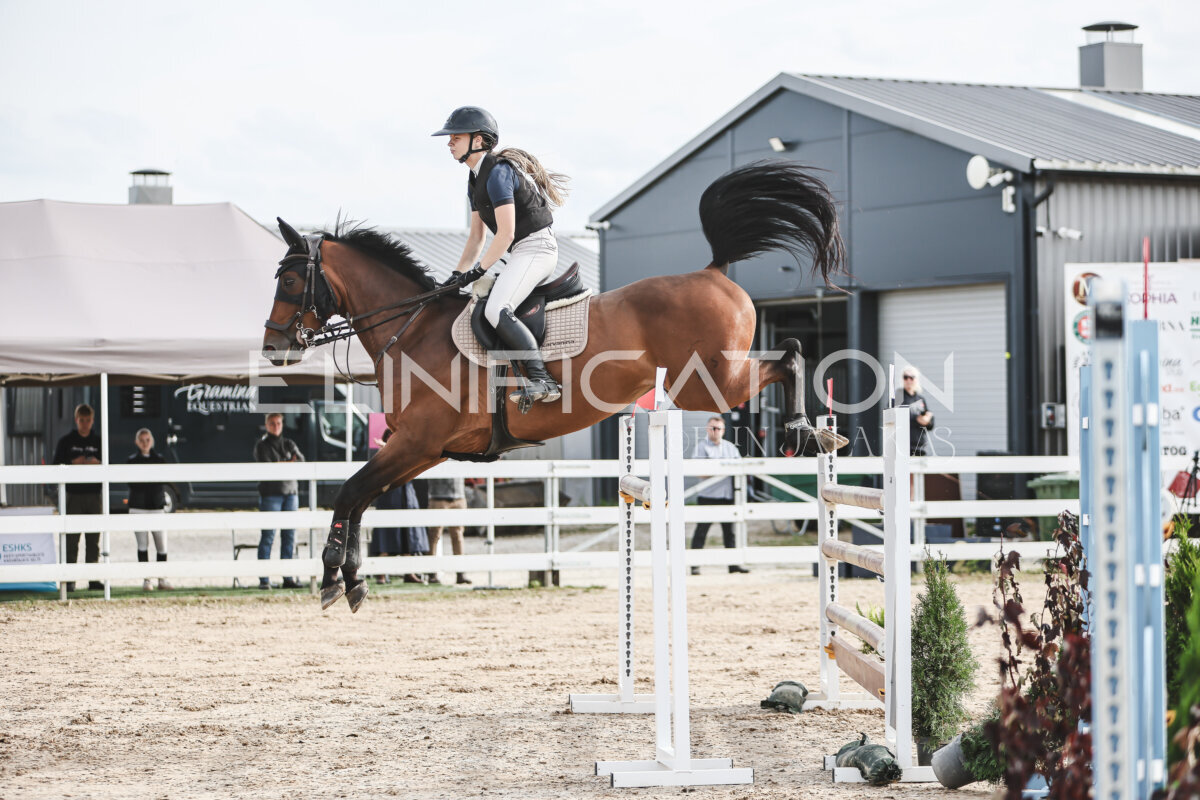 NHTS_2026_7_hc130-135cm_067
