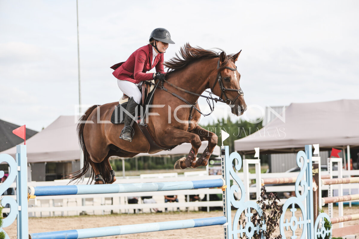 NHTS_2026_7_hc130-135cm_095