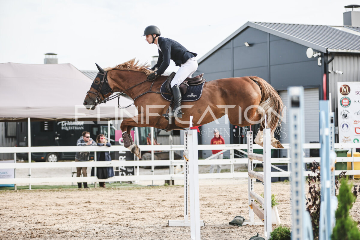 NHTS_2026_7_hc130-135cm_192