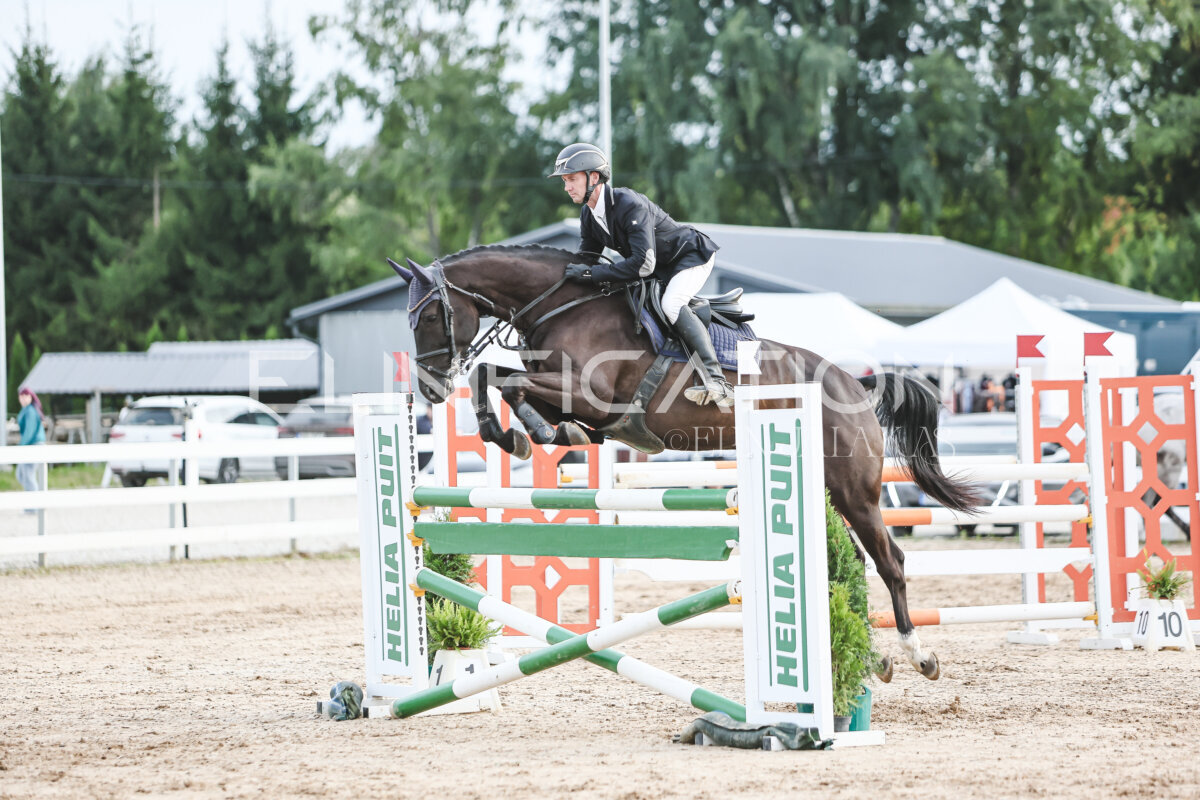 NHTS_2026_10_120cm_058