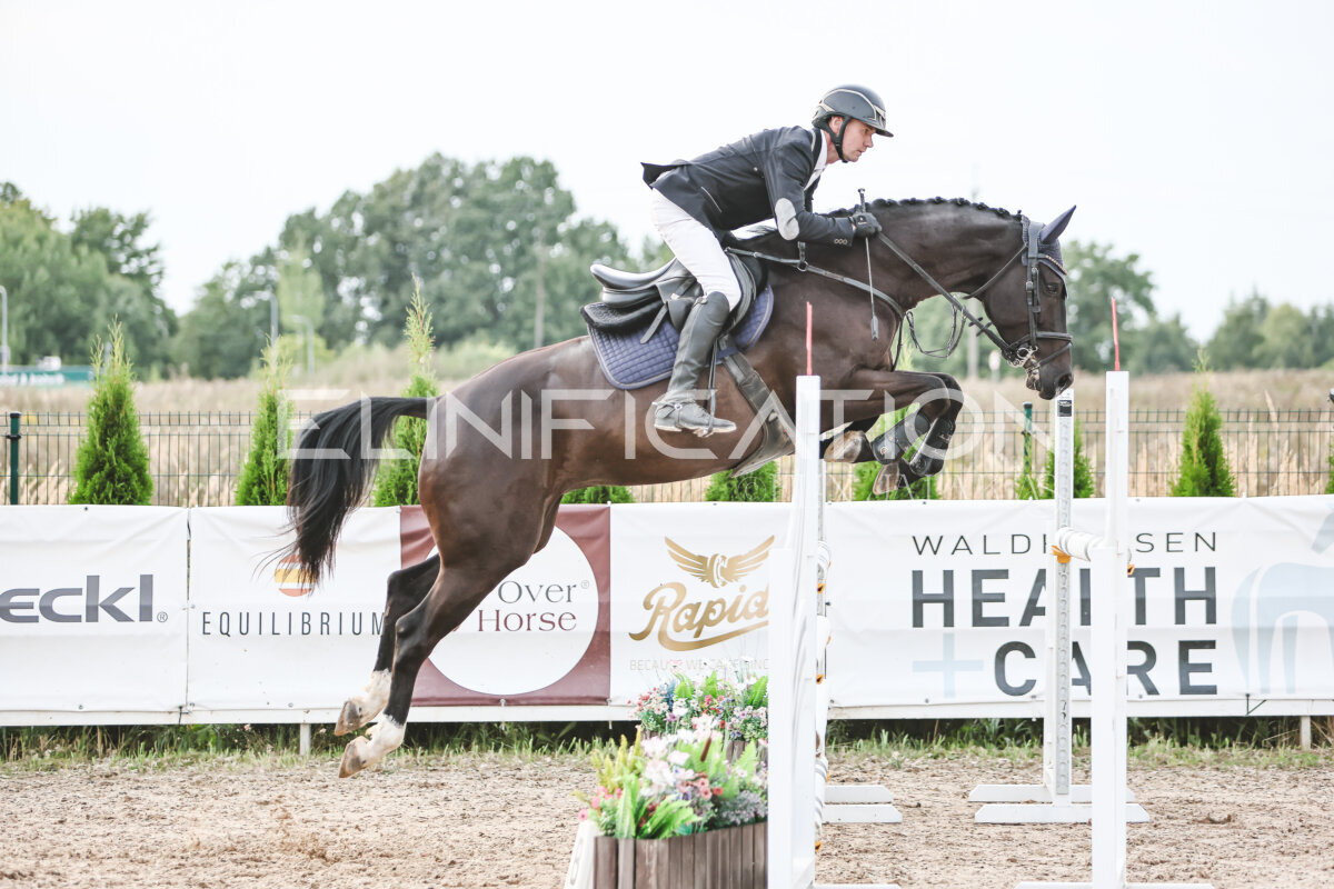 NHTS_2026_10_120cm_065