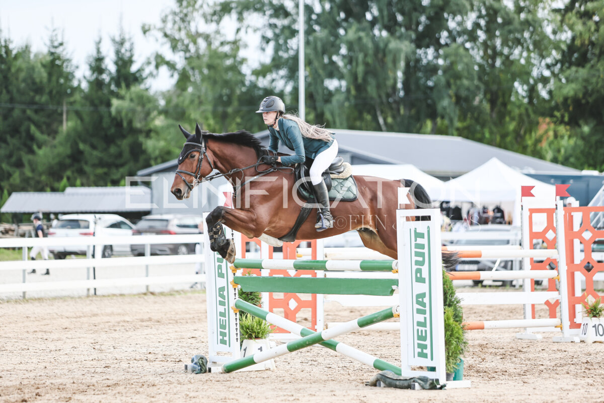 NHTS_2026_10_120cm_084