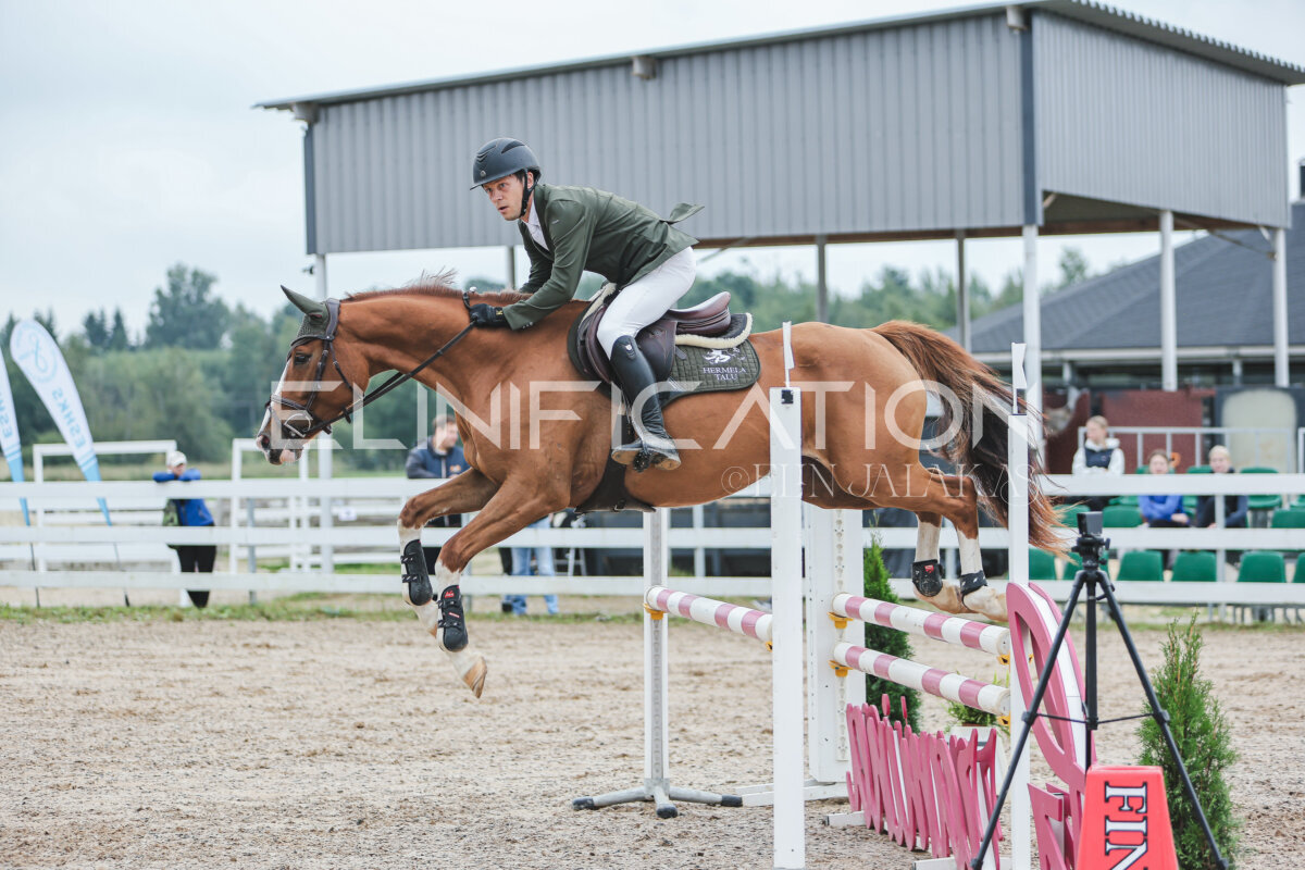NHTS_2026_11_100cm_170
