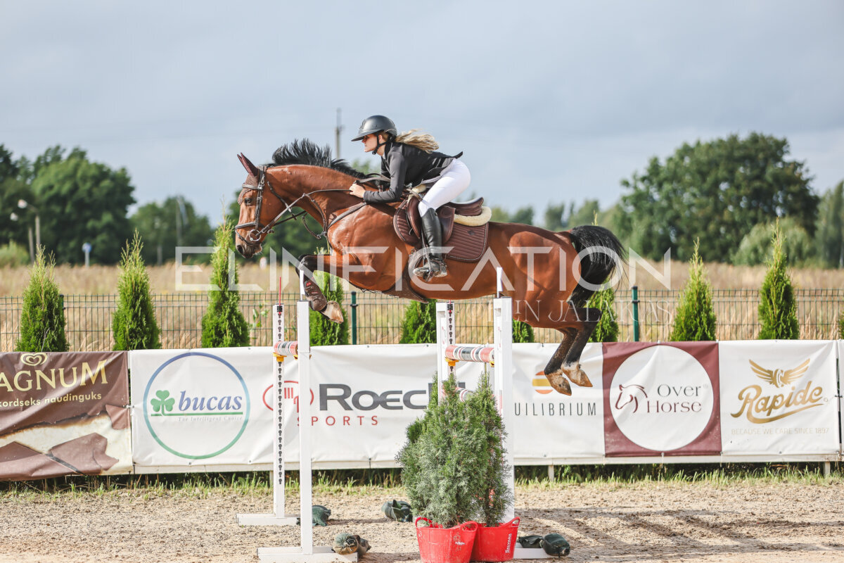 NHTS_2026_14_hc130-135cm_084