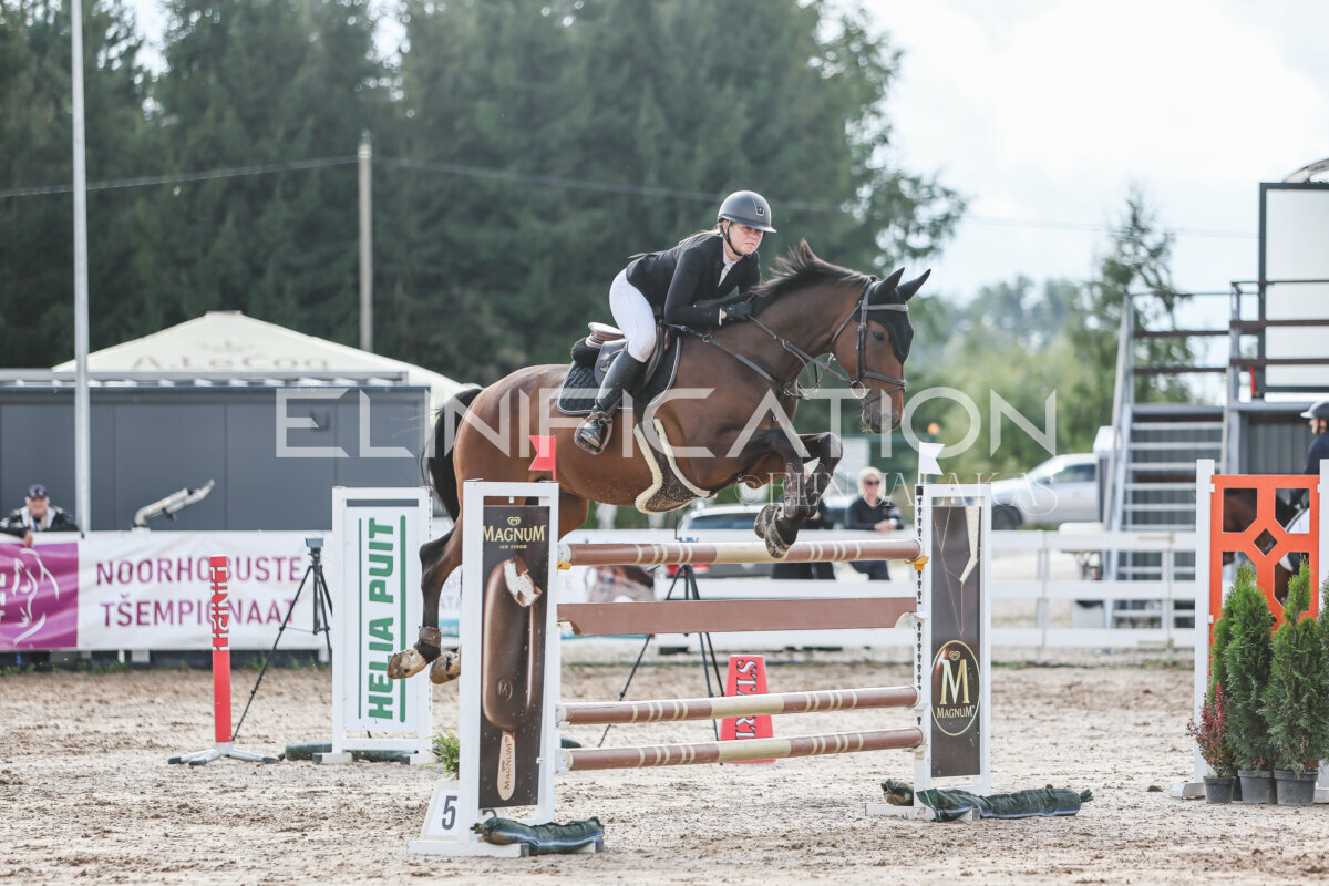 NHTS_2026_14_hc130-135cm_094