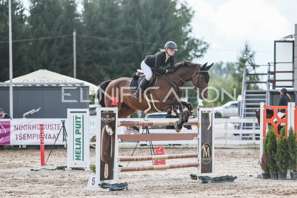 NHTS_2026_14_hc130-135cm_095