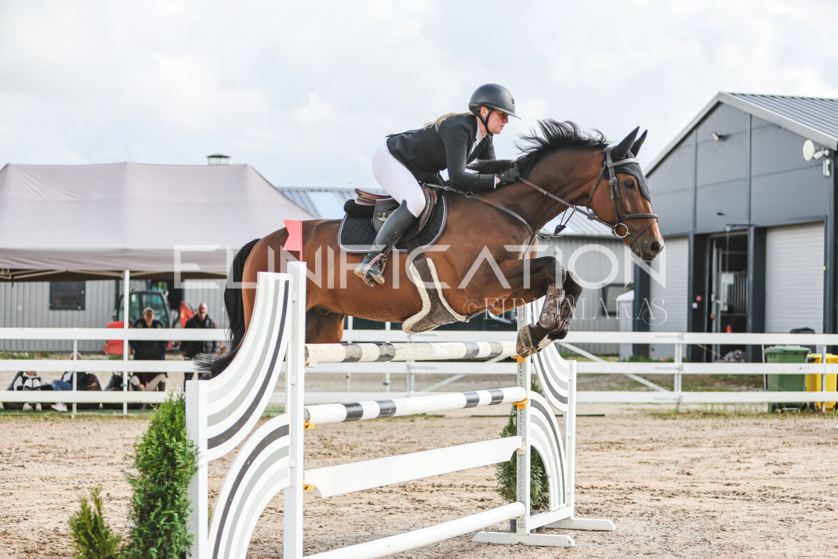 NHTS_2026_14_hc130-135cm_098