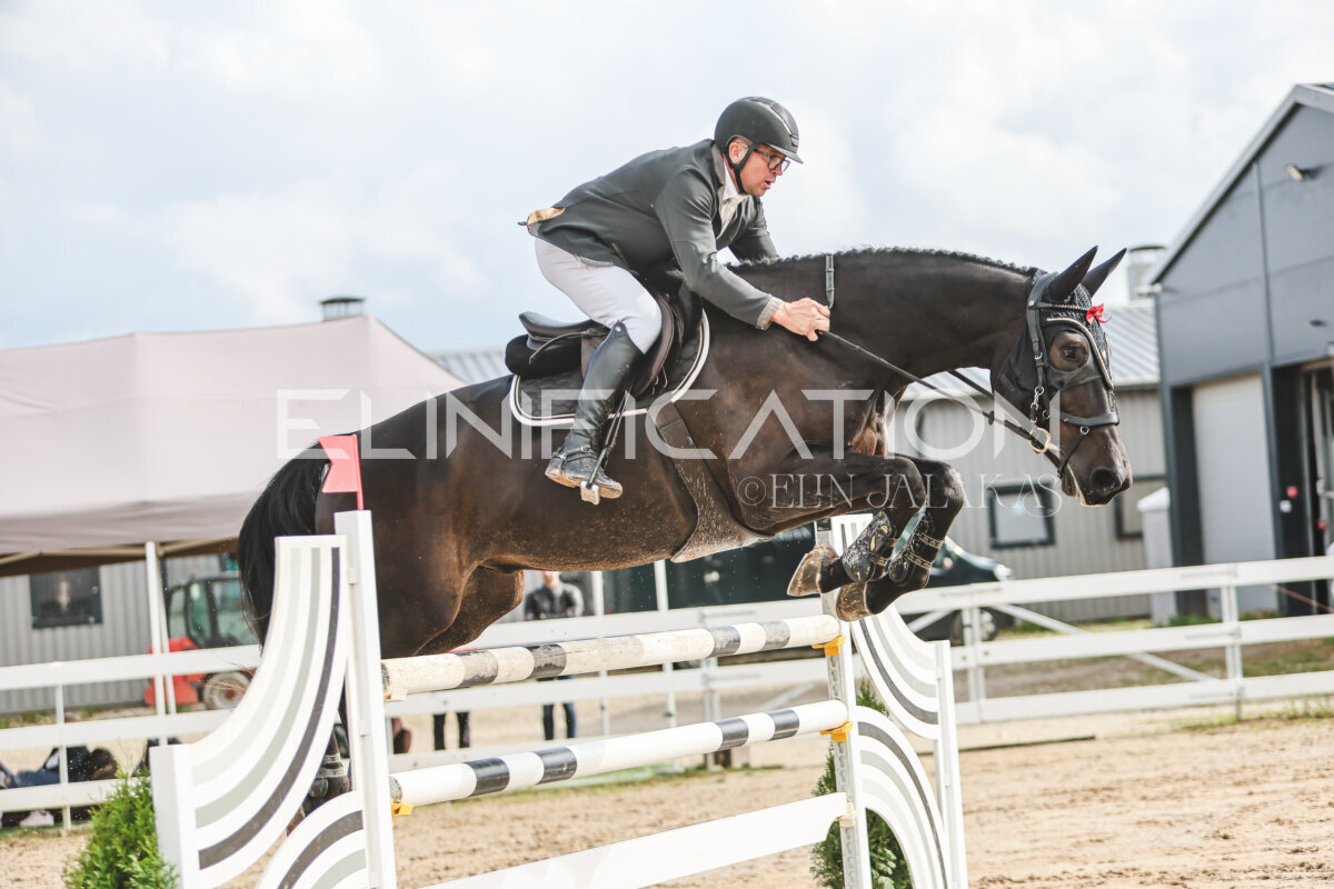 NHTS_2026_14_hc130-135cm_121