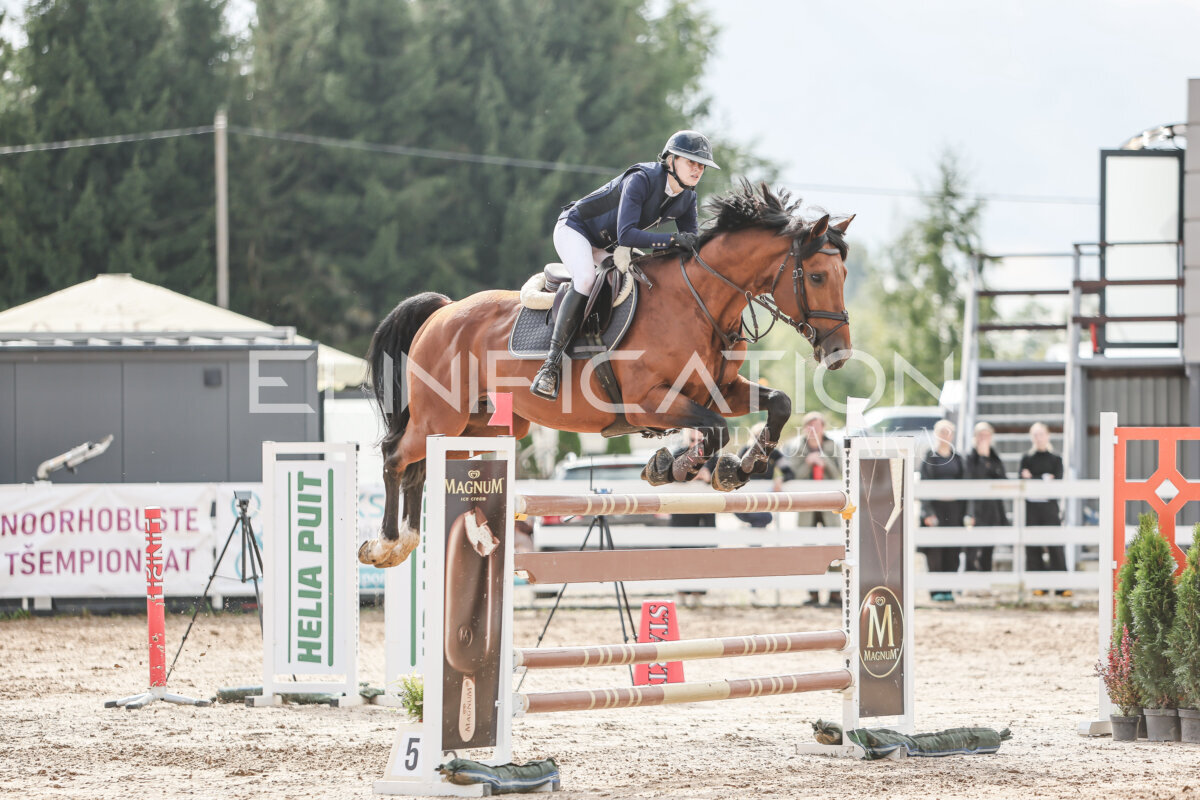 NHTS_2026_14_hc130-135cm_130