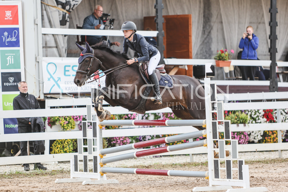 NHTS_2026_15_110cm_017