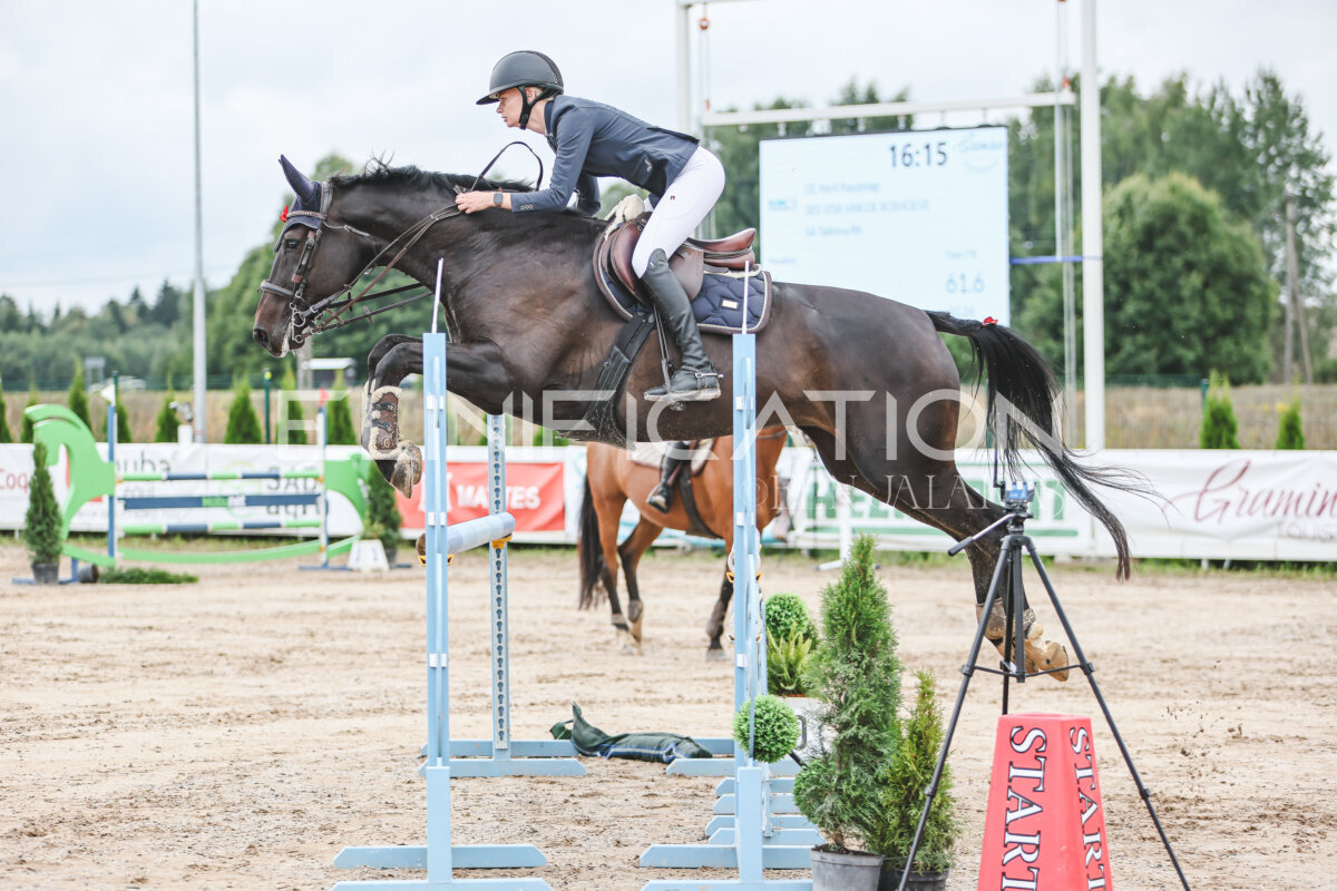 NHTS_2026_15_110cm_020