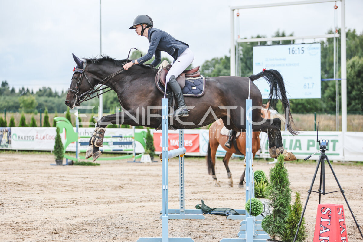NHTS_2026_15_110cm_022