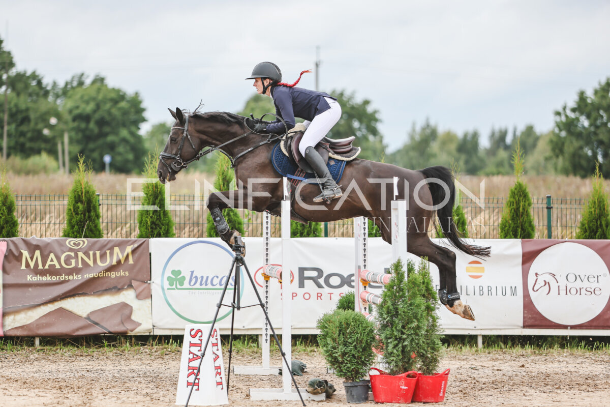 NHTS_2026_15_110cm_044