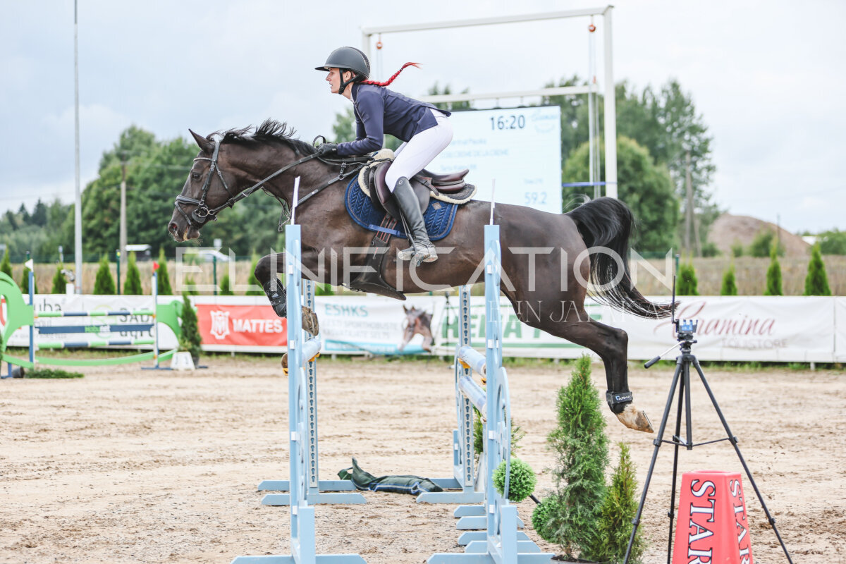 NHTS_2026_15_110cm_051