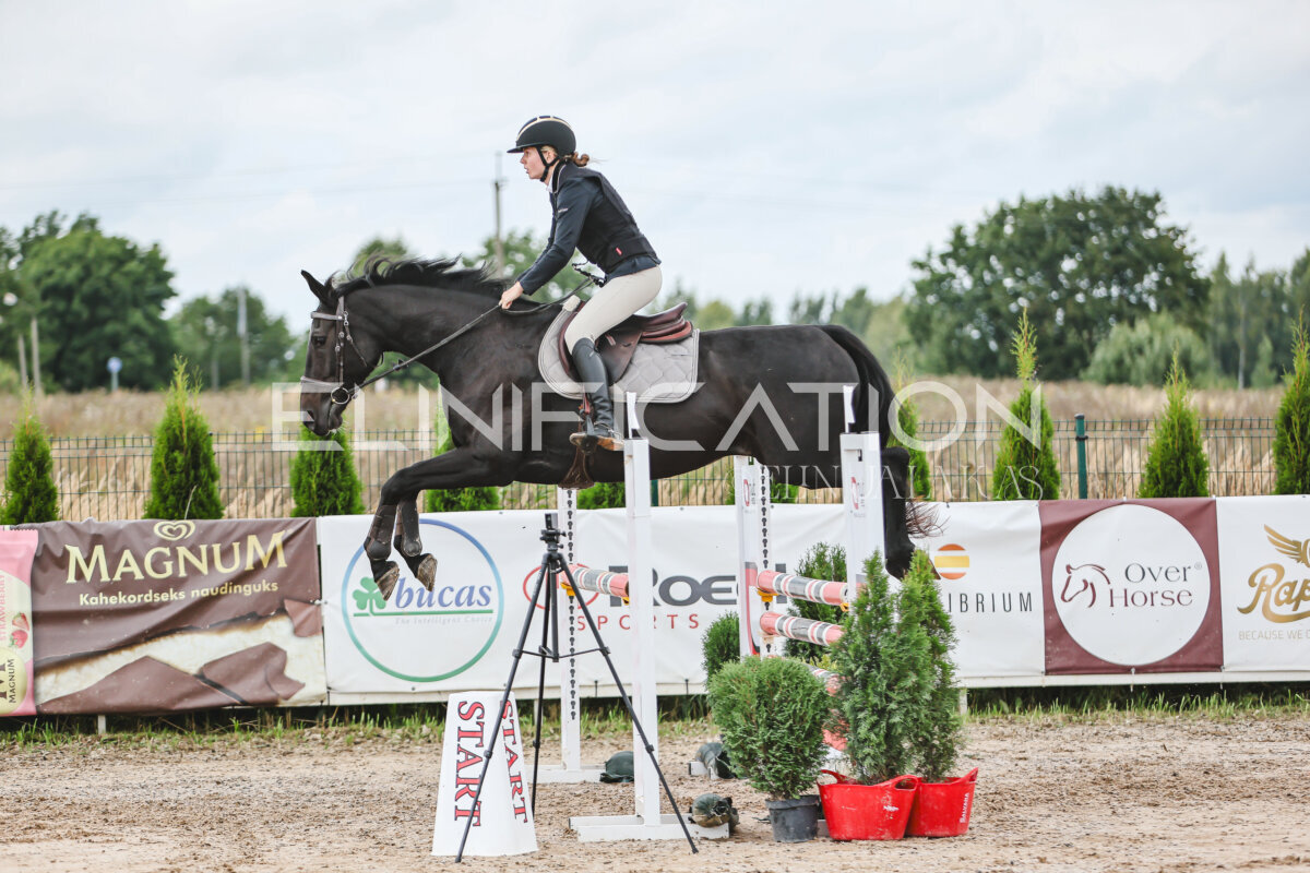NHTS_2026_15_110cm_132