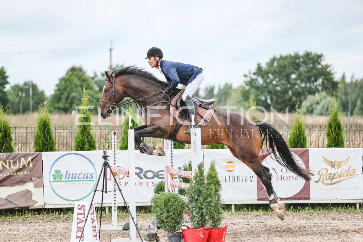 NHTS_2026_15_110cm_136
