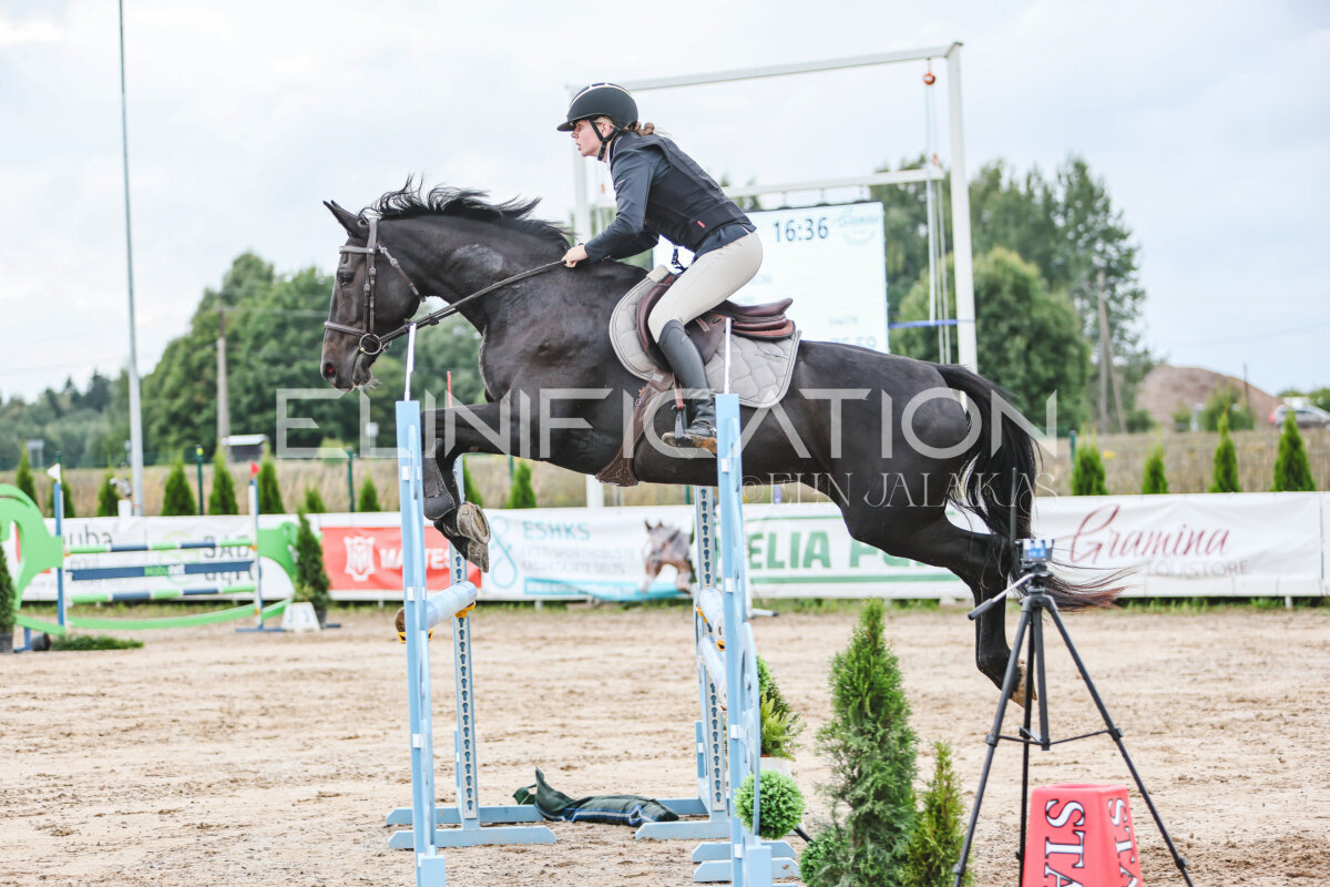 NHTS_2026_15_110cm_170