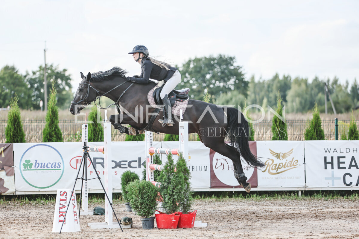NHTS_2026_17_130cm_034