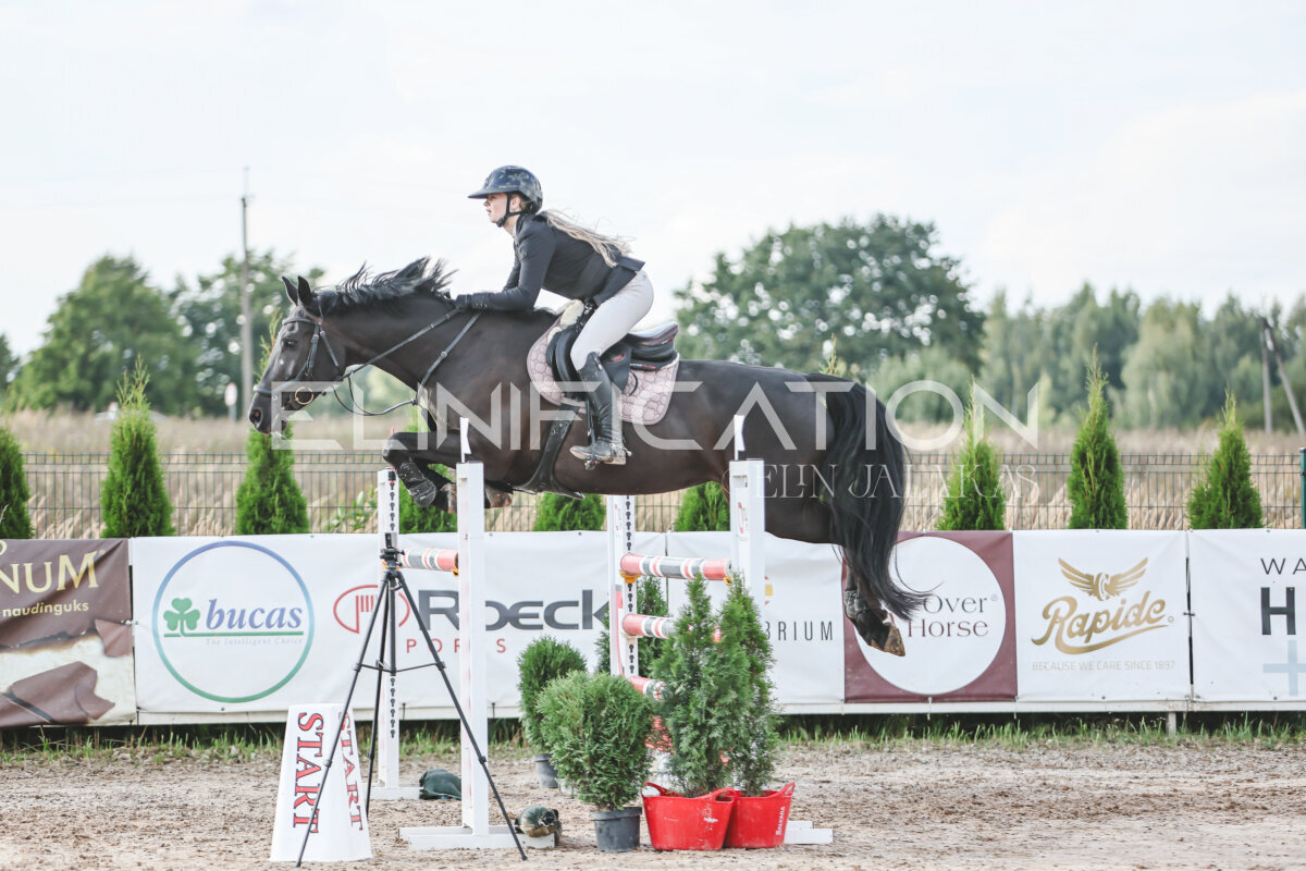 NHTS_2026_17_130cm_035