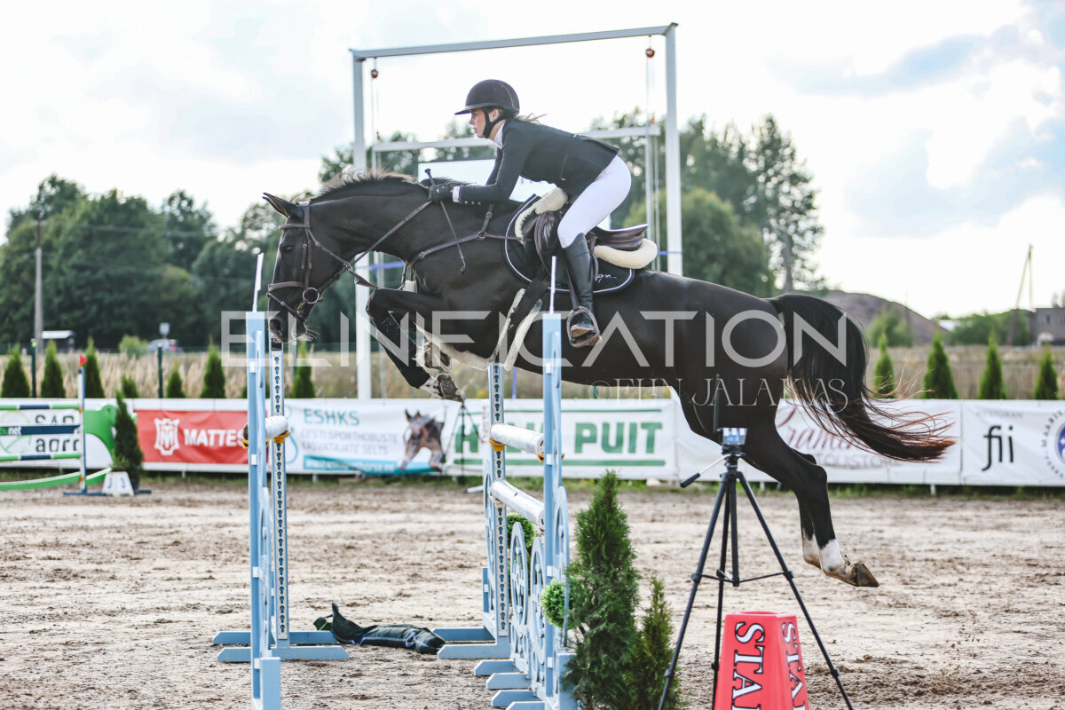 NHTS_2026_17_130cm_059