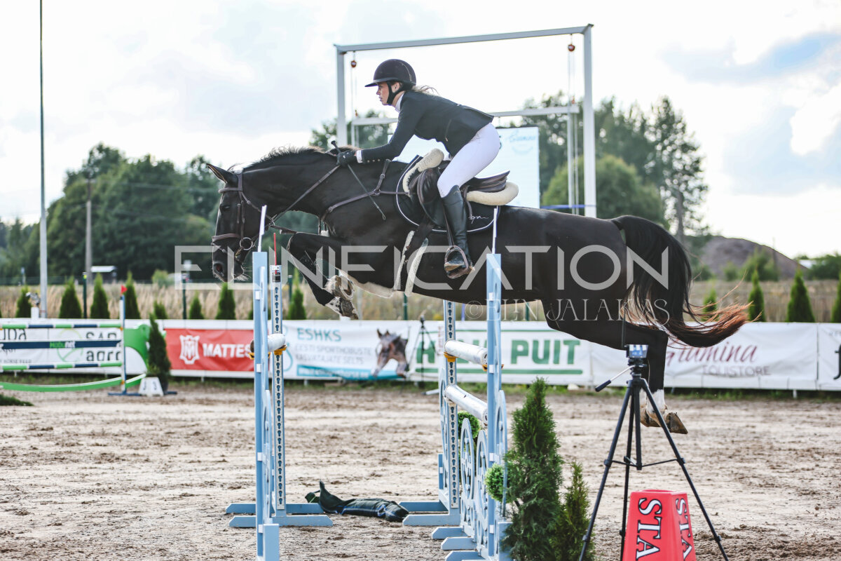 NHTS_2026_17_130cm_060