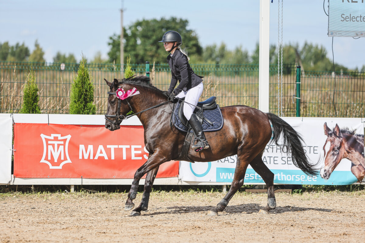 Sawerna_Trophy_2026_3_AT90cm_07