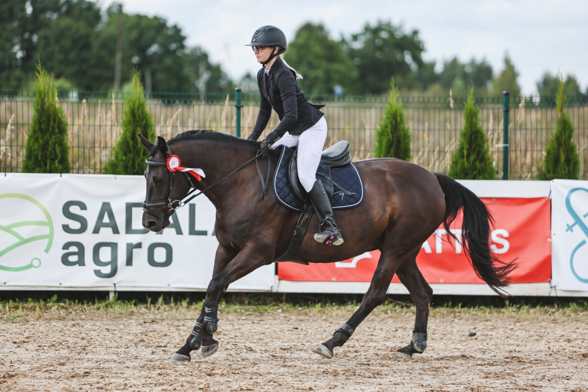 Sawerna_Trophy_2026_4_AT100cm_08