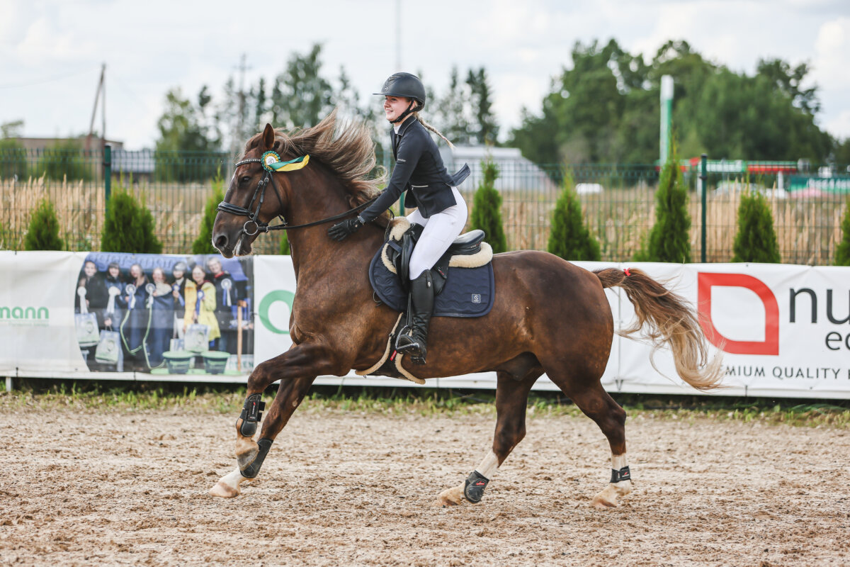 Sawerna_Trophy_2026_4_AT100cm_10